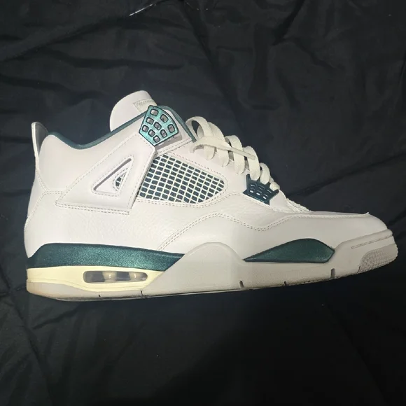 Jordan White and Green Sneakers - Picture 1 of 3